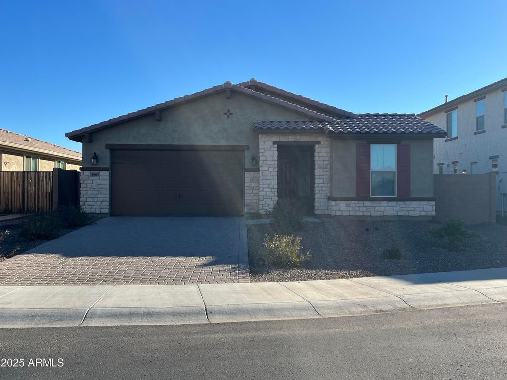 3865 S 183RD Drive, Goodyear, AZ 85338