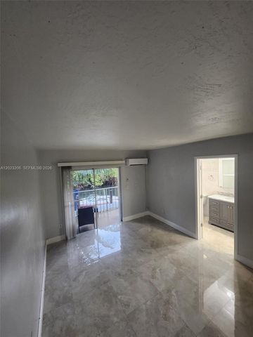 1860 Venice Park Dr 107, North Miami, FL 33181