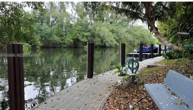 1860 Venice Park Dr 107, North Miami, FL 33181