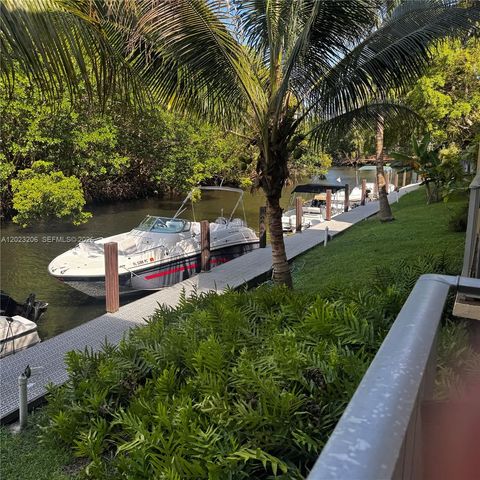 1860 Venice Park Dr 107, North Miami, FL 33181