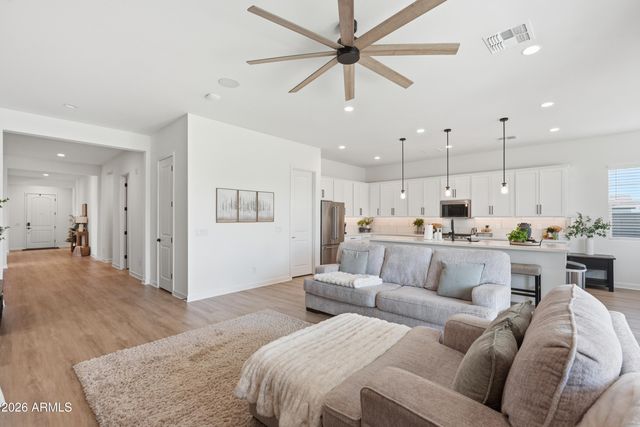 11050 E UNITY Avenue, Mesa, AZ 85212