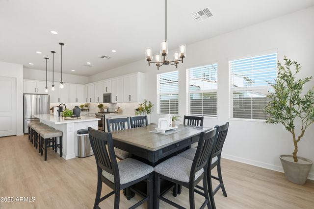 11050 E UNITY Avenue, Mesa, AZ 85212