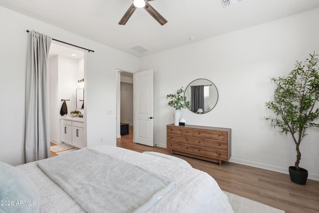 11050 E UNITY Avenue, Mesa, AZ 85212