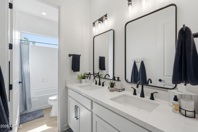 11050 E UNITY Avenue, Mesa, AZ 85212
