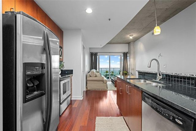 250 Pharr NE Road 1715, Atlanta, GA 30305