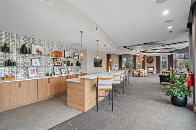 250 Pharr NE Road 1715, Atlanta, GA 30305