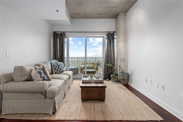 250 Pharr NE Road 1715, Atlanta, GA 30305