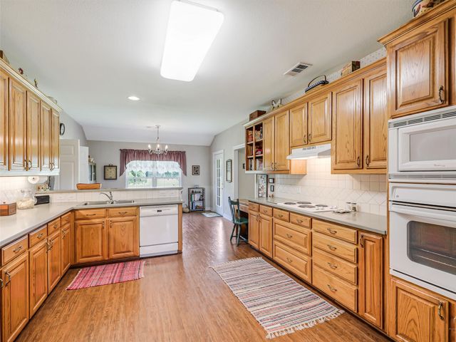 269 Belmont Lane, Van Alstyne, TX 75495