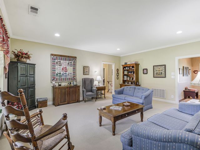 269 Belmont Lane, Van Alstyne, TX 75495