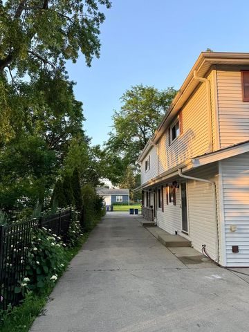 1140 S Van Buren Avenue, Des Plaines, IL 60018