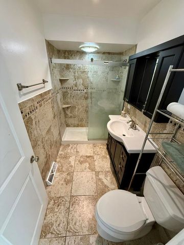 1140 S Van Buren Avenue, Des Plaines, IL 60018