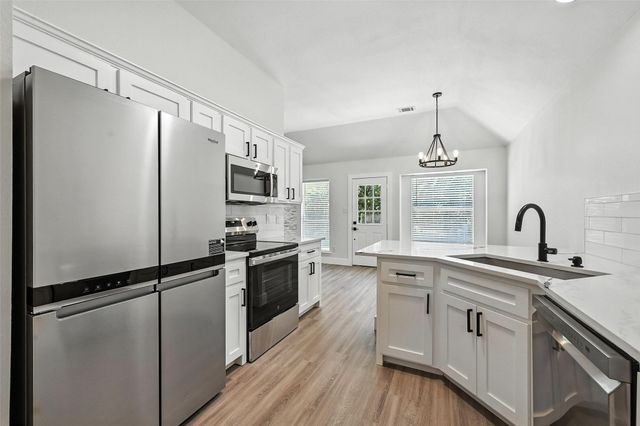 8016 Adcock Court, Fort Worth, TX 76137