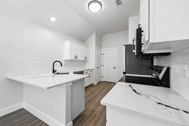 8016 Adcock Court, Fort Worth, TX 76137