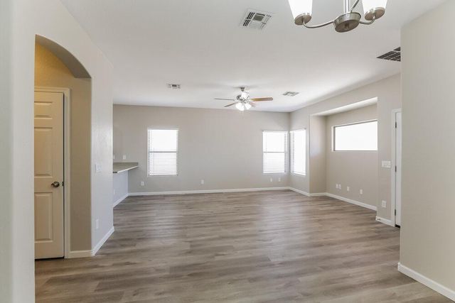 8827 W Hess Street, Tolleson, AZ 85353