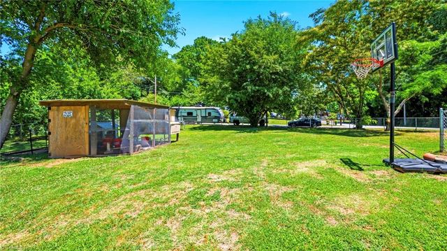 413 & 415 E Dayton Avenue, High Point, NC 27262