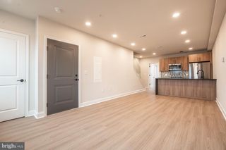 4096 CONSHOHOCKEN AVENUE A2, Philadelphia, PA 19131