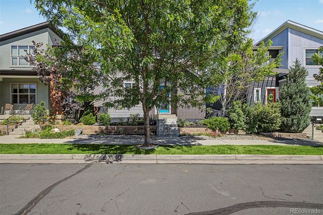 6710 Larsh Drive, Denver, CO 80221