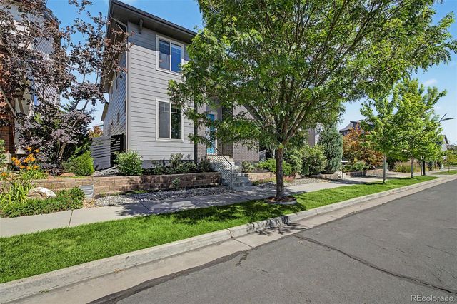 6710 Larsh Drive, Denver, CO 80221