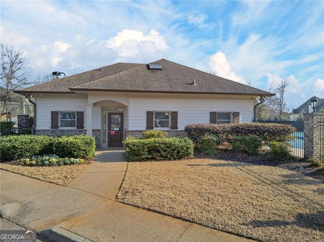 135 Hembree Grove Court, Roswell, GA 30076