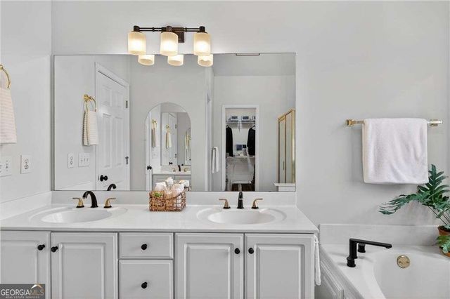 135 Hembree Grove Court, Roswell, GA 30076