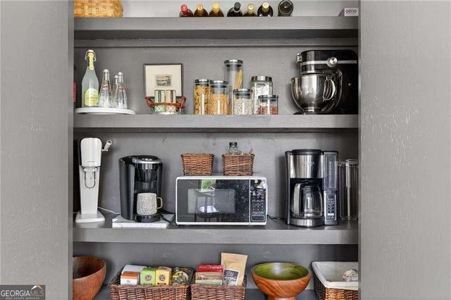 135 Hembree Grove Court, Roswell, GA 30076