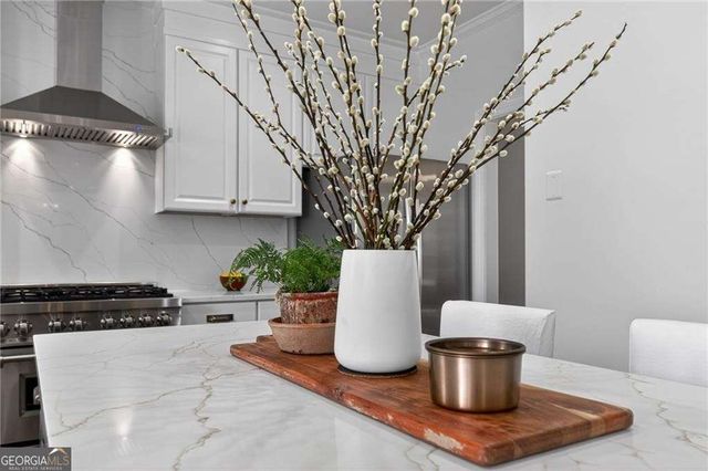 135 Hembree Grove Court, Roswell, GA 30076