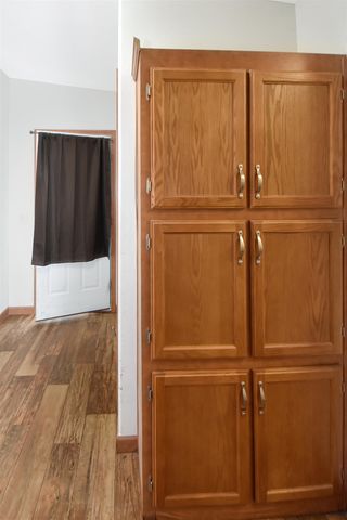 221 17th St NW, Minot, ND 58703