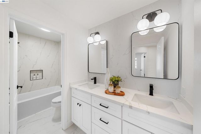 5740 Belleza Dr, Pleasanton, CA 94588
