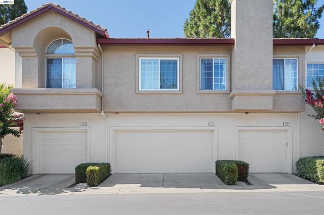 5740 Belleza Dr, Pleasanton, CA 94588