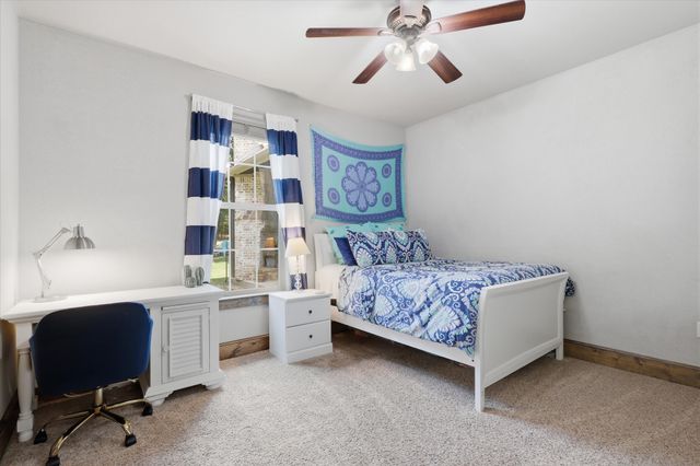 6630 Blackjack Oaks Road, Aubrey, TX 76227