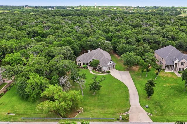 6630 Blackjack Oaks Road, Aubrey, TX 76227