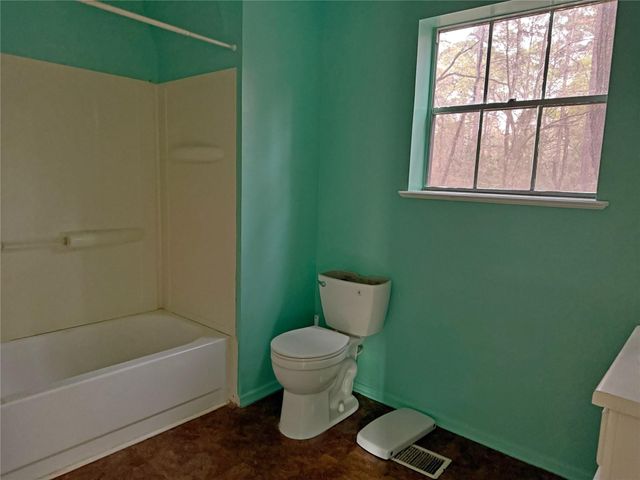 76 Corkwood Road, Trinity, TX 75862