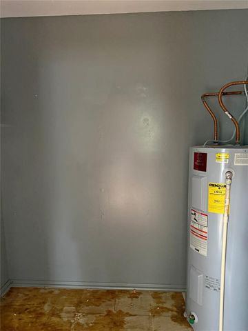 76 Corkwood Road, Trinity, TX 75862