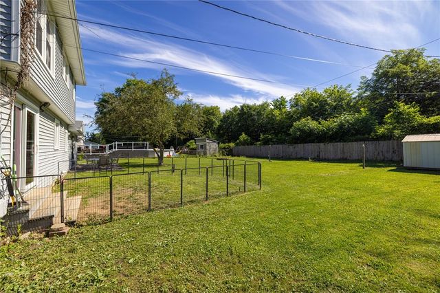 501 Bridgewood Drive, Greece, NY 14612