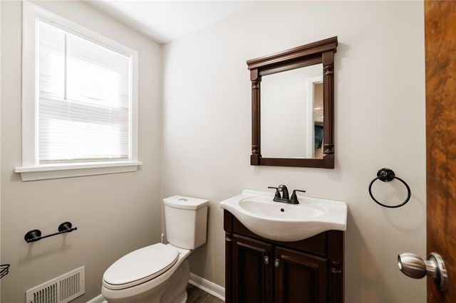 501 Bridgewood Drive, Greece, NY 14612