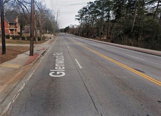 3398 Glenwood Road, Decatur, GA 30032
