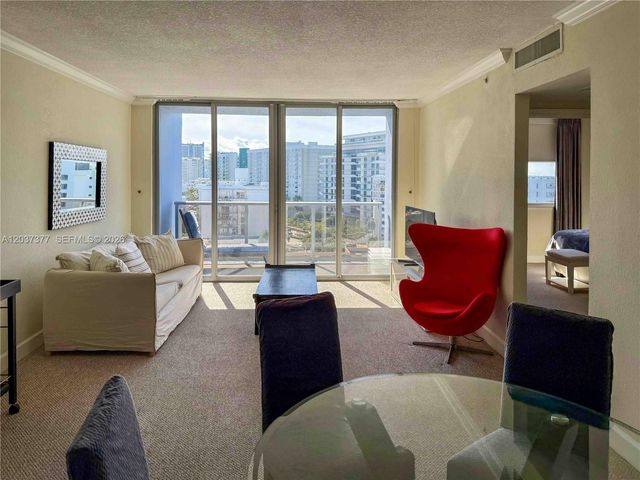 401 69th St 1010, Miami Beach, FL 33141