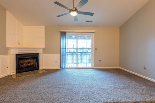 8081 Cranes Crossing Drive, Lewis Center, OH 43035