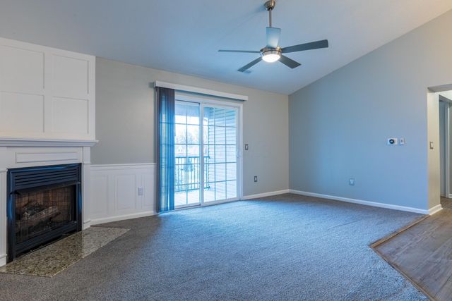 8081 Cranes Crossing Drive, Lewis Center, OH 43035