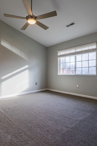 8081 Cranes Crossing Drive, Lewis Center, OH 43035