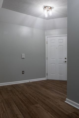 8081 Cranes Crossing Drive, Lewis Center, OH 43035