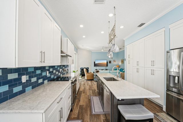 4325 Palmetto St, St Augustine, FL 32084