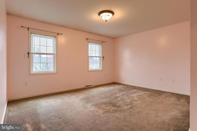 337 LIGHTHOUSE DR, Jonestown, PA 17038