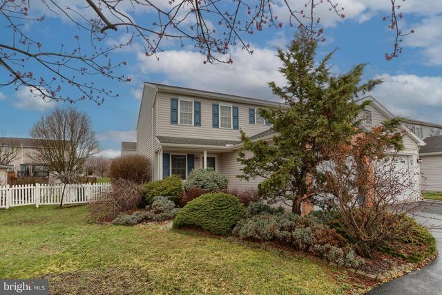 337 LIGHTHOUSE DR, Jonestown, PA 17038