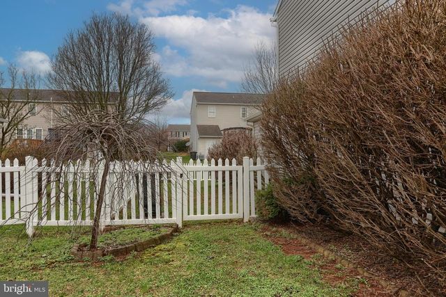 337 LIGHTHOUSE DR, Jonestown, PA 17038