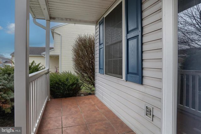 337 LIGHTHOUSE DR, Jonestown, PA 17038