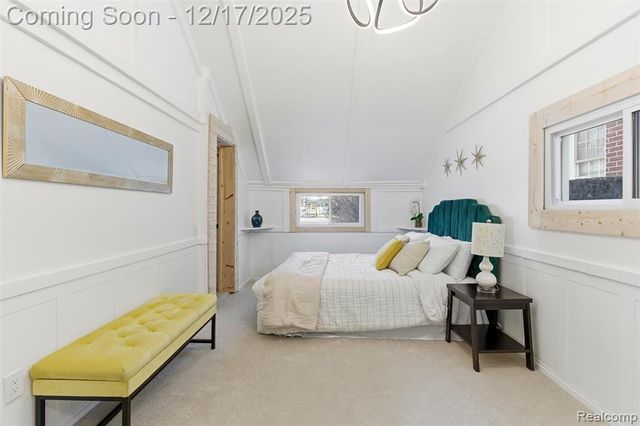 21625 Trombly Street, Saint Clair Shores, MI 48080