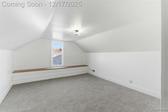 21625 Trombly Street, Saint Clair Shores, MI 48080