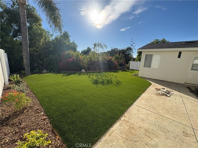 1336 Calle Tulipan, Thousand Oaks, CA 91360