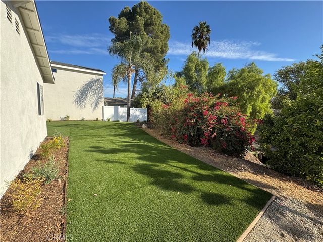 1336 Calle Tulipan, Thousand Oaks, CA 91360